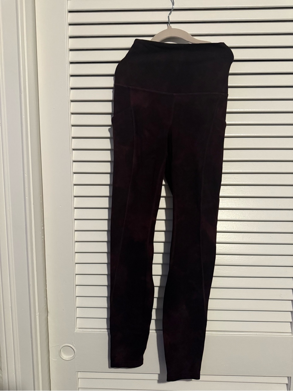 Lululemon Align HR Leggings With Pockets *Diamond Dye Burgundy Cassis Size 2